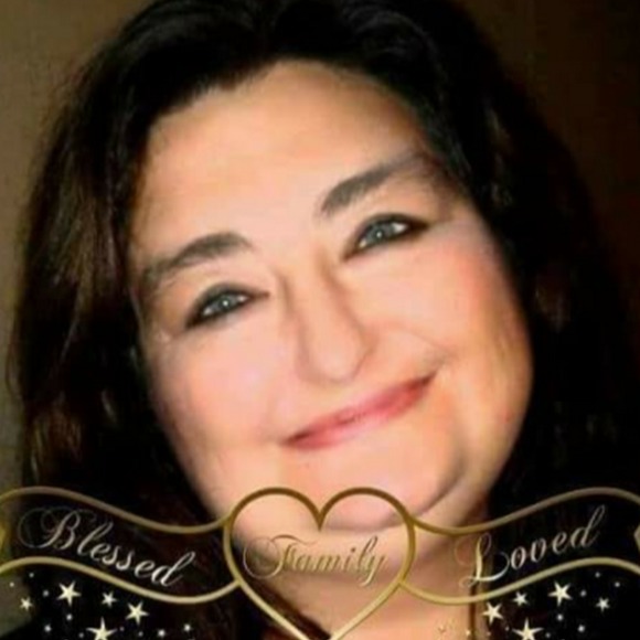 Meet your Posher, Rae - Picture 1 of 1